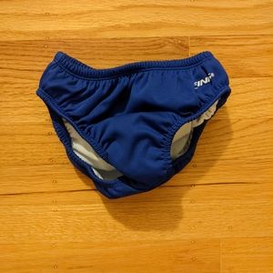 NWOT Toddler swim trunks 4T